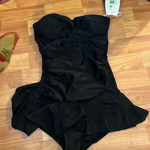 White Stag - Women's Halter Skirted Black Swimsuit Size 4-6